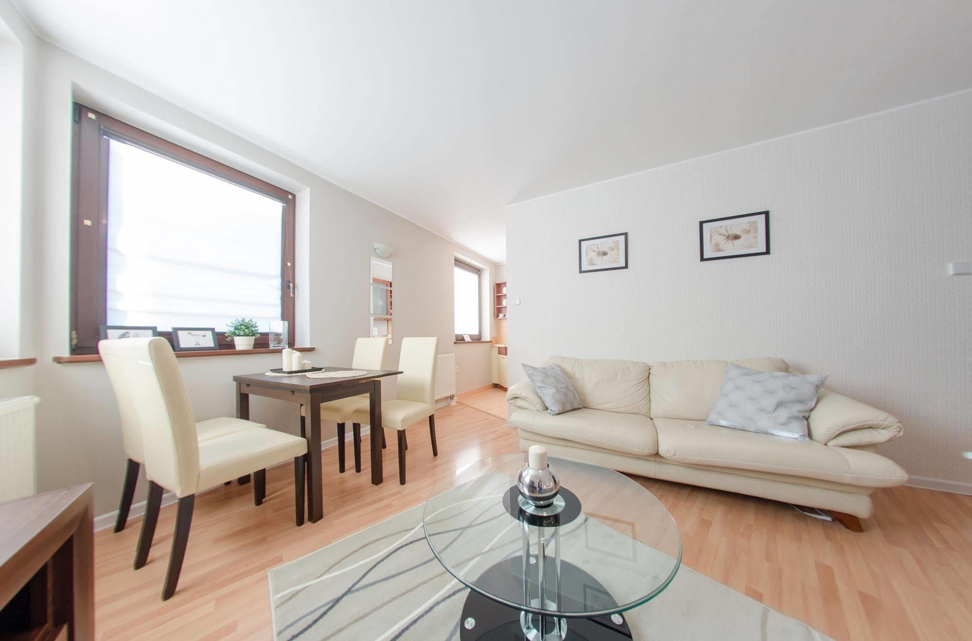 Dom & House - Apartments Sobieskiego Sopot Esterno foto